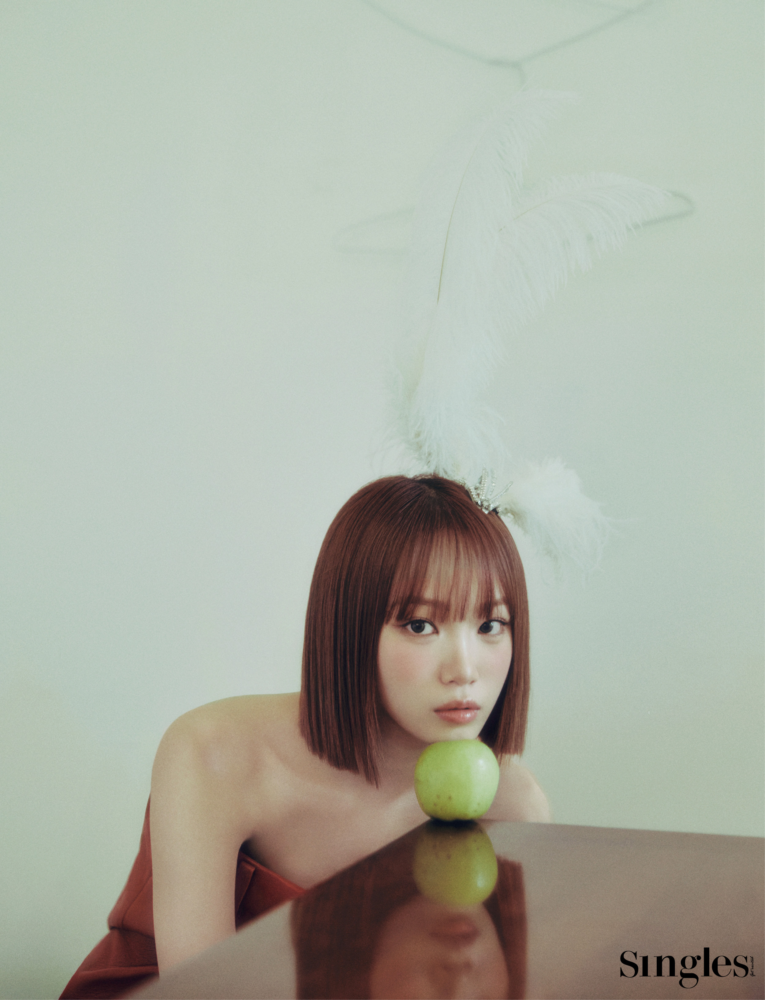 셀럽, 셀럽화보, 르세라핌 싱글즈 화보, 채원 싱글즈 화보, 크레이지, CRAZY